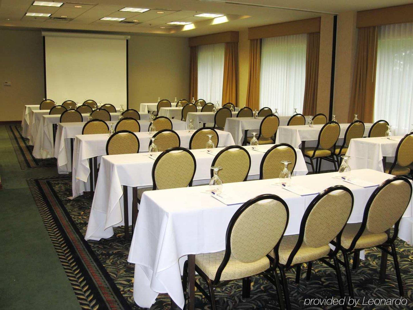 Hilton Garden Inn Cleveland Airport Fairview Park Einrichtungen foto